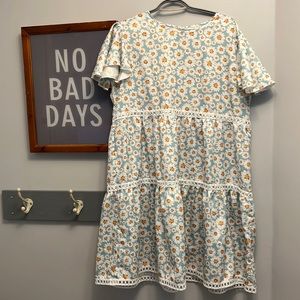 XL daisy dress